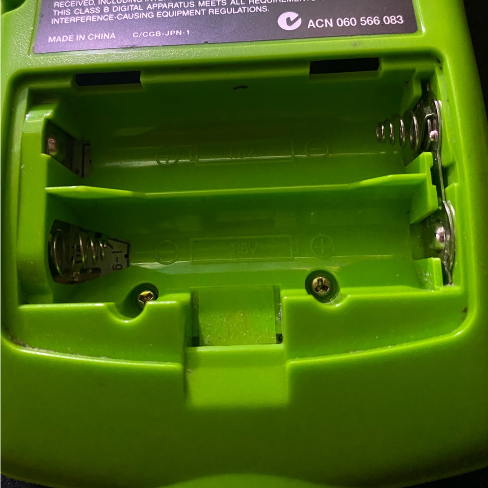 GAMEBOY COLOR KIWI / INCLUDES LIGHT TESTED AND WORKING! - Picture 6 of 7